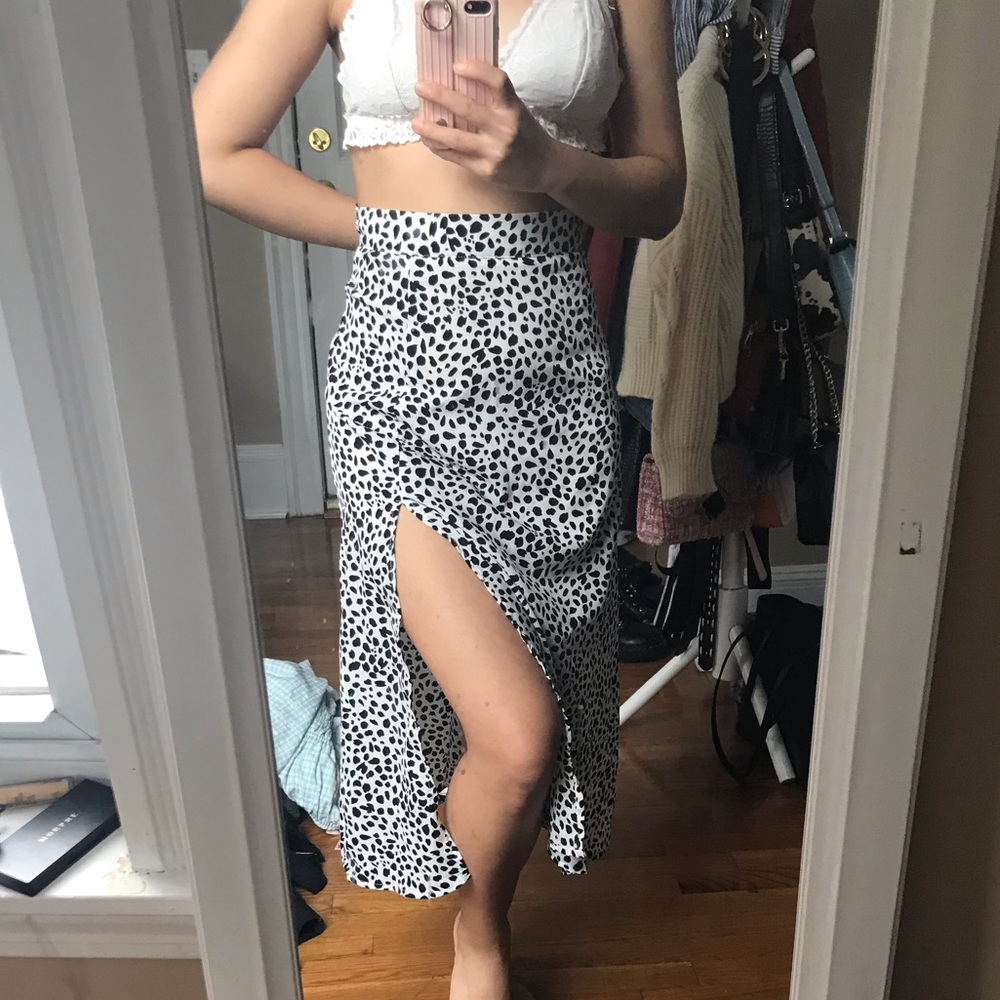Dalmation print midi slit skirt ( used once)
